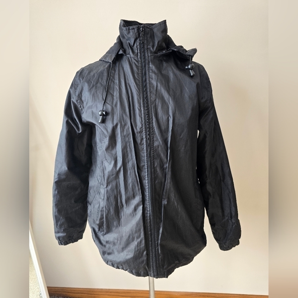 Totes Men's Black Hooded Storm Jacket Windbreaker Size Small.